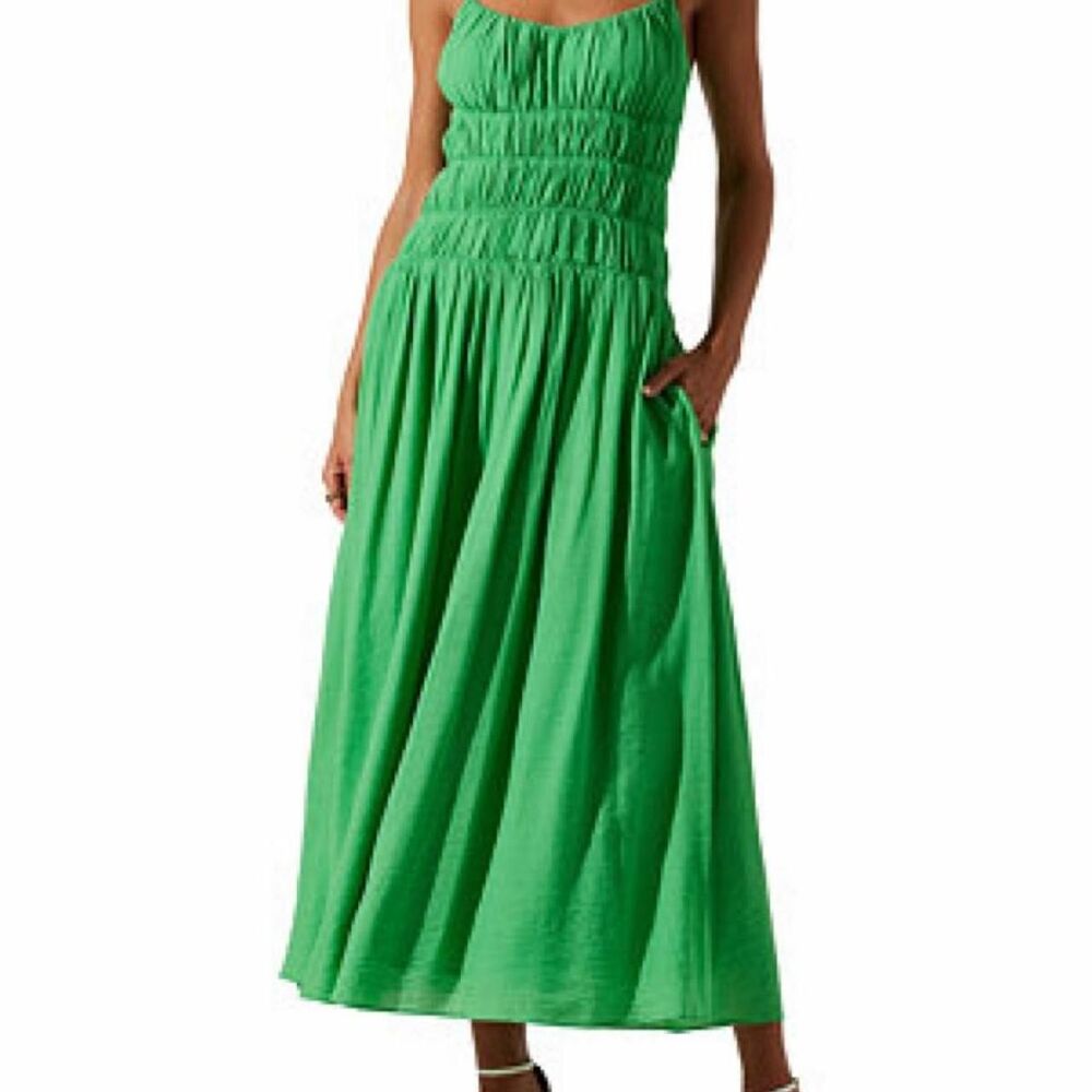 Astr-the-label Women's Green Dress